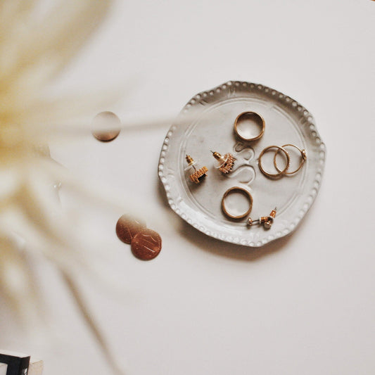 Does Fine Jewelry Tarnish and How to Keep It Gleaming? - R. Mouzannar