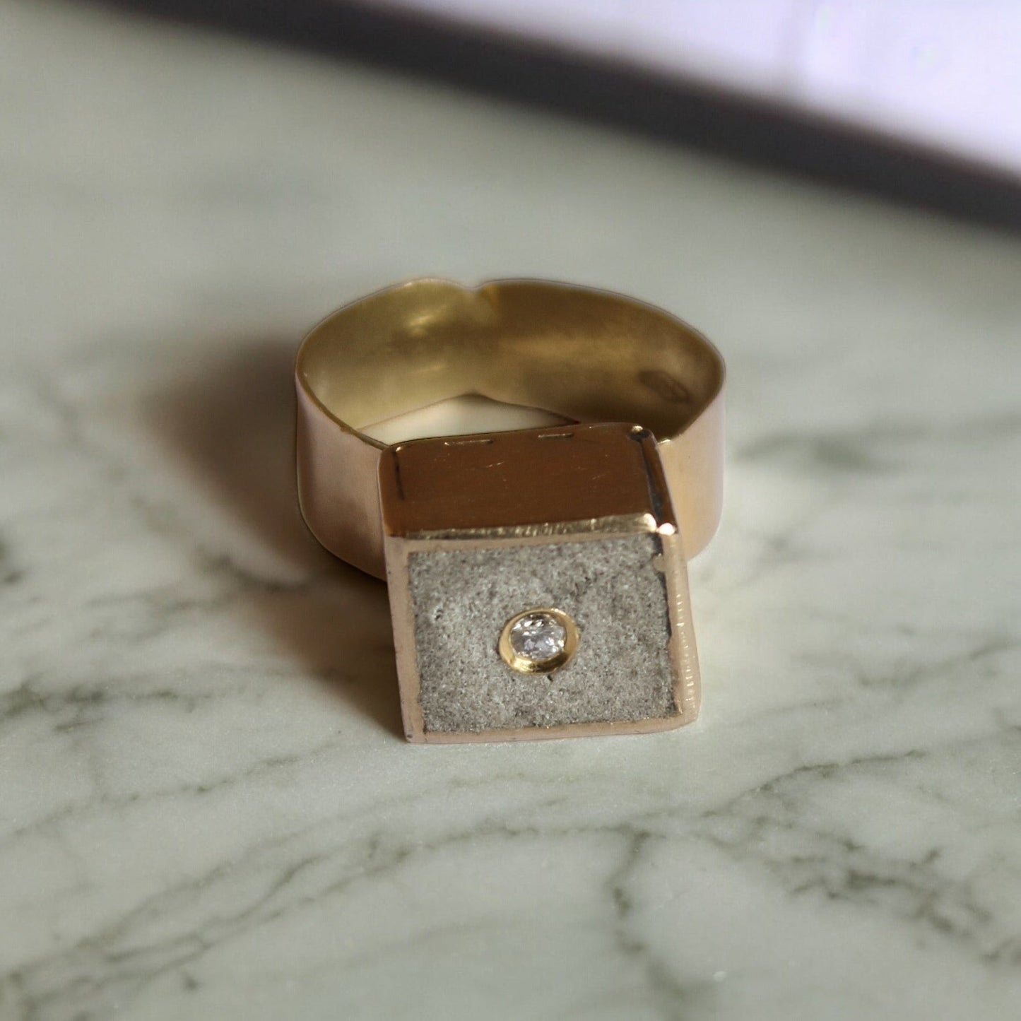 18k Solid Gold Geometric Diamond ring, Adjustable Band - R. Mouzannar Jewelry