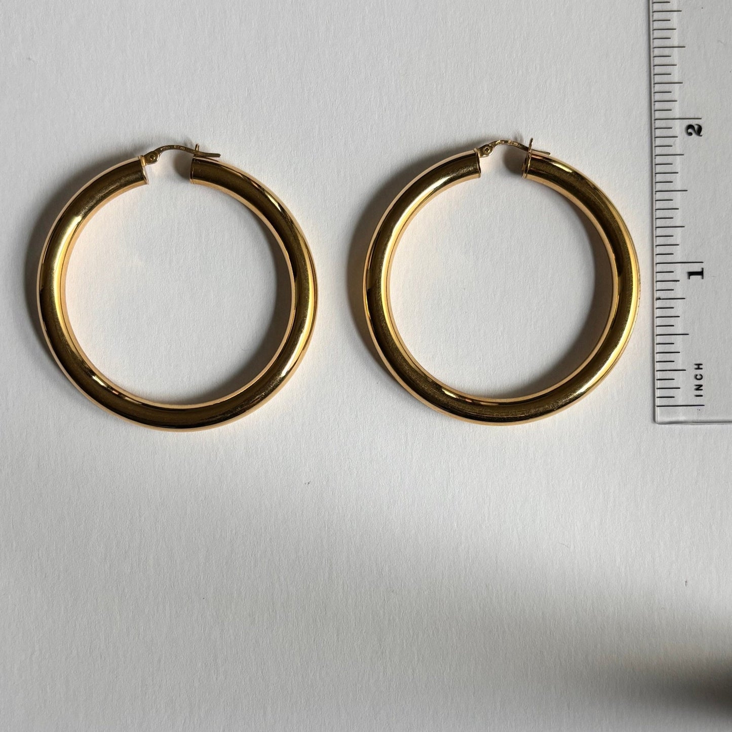 18k Solid Medium Round Gold Classic Hoop Earrings, Polished and Timeless Solid Gold Earrings