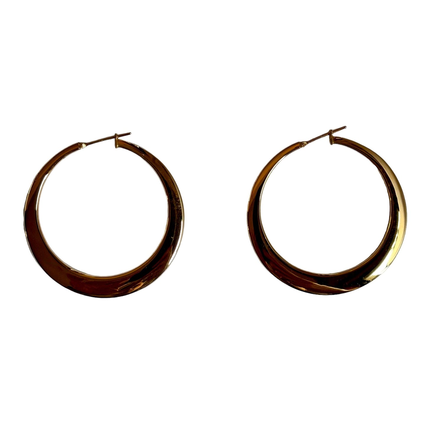 Stylish 18k Gold Hoop Earrings for a Classic Look, 18k Solid Gold Earrings - R. Mouzannar Jewelry