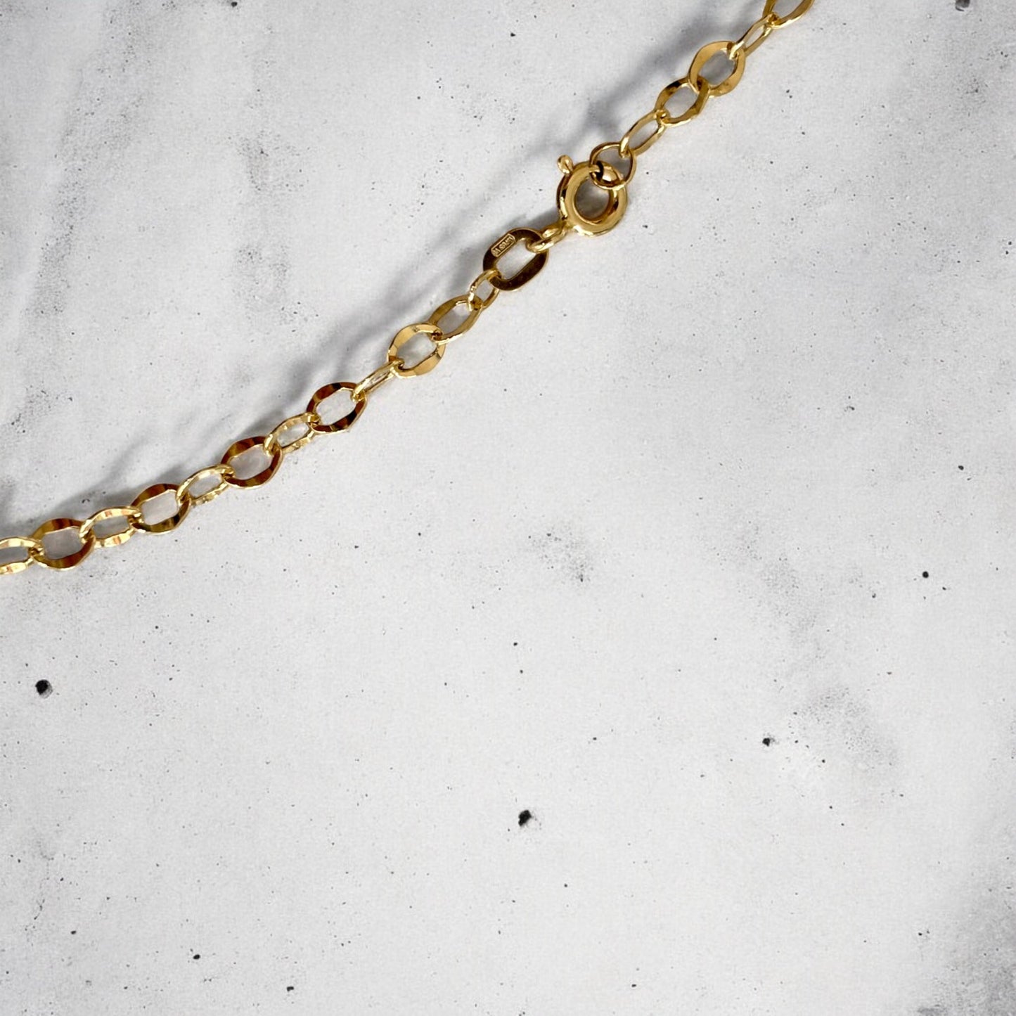 18K Gold Oval Links Chain Necklace - R. Mouzannar