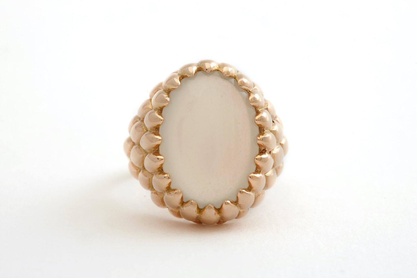 Pomi 18k Gold White Agate Ring