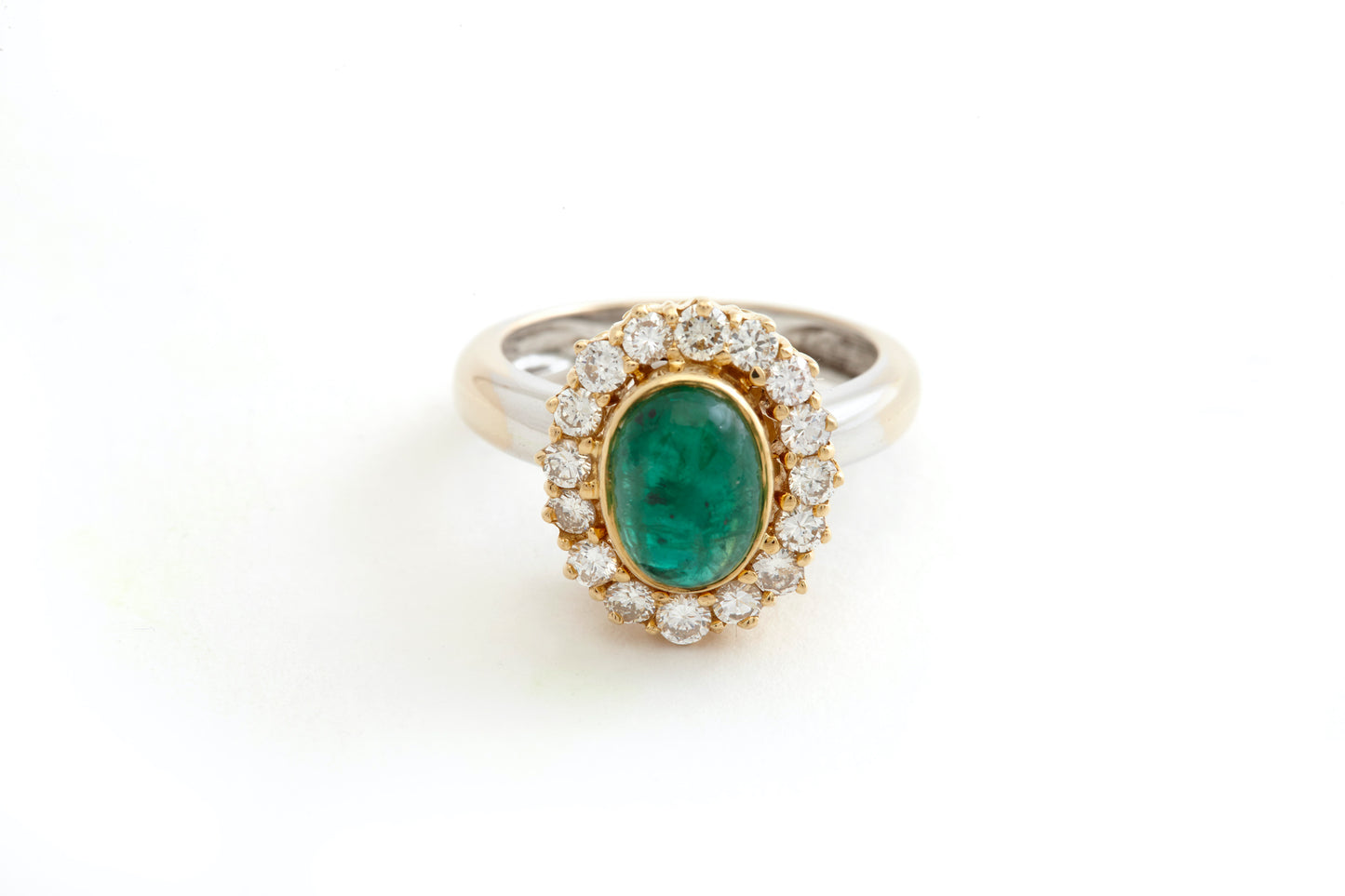 18k White and Gold Ring With Emerald and Diamonds