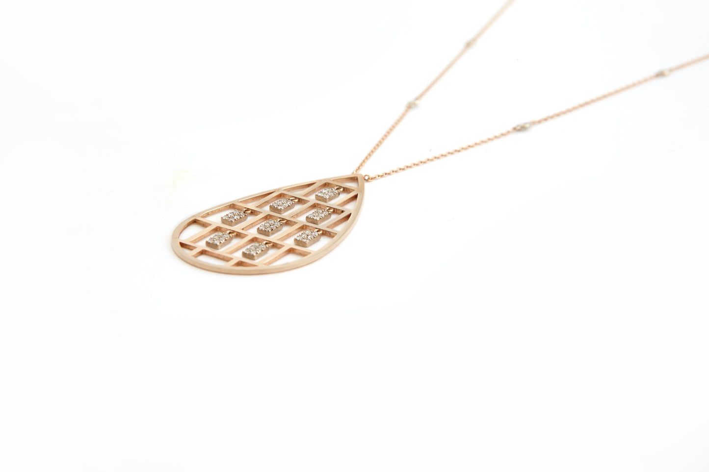 Necklace 18k Rose Gold With Diamonds