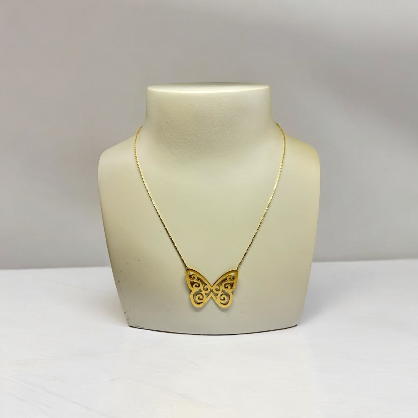 Butterfly Necklace in 18k Gold - R. Mouzannar