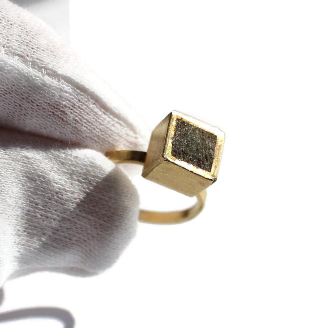 Concrete Ring, 18k Handmade Solid Gold, Geometric and Architecture - R. Mouzannar Jewelry