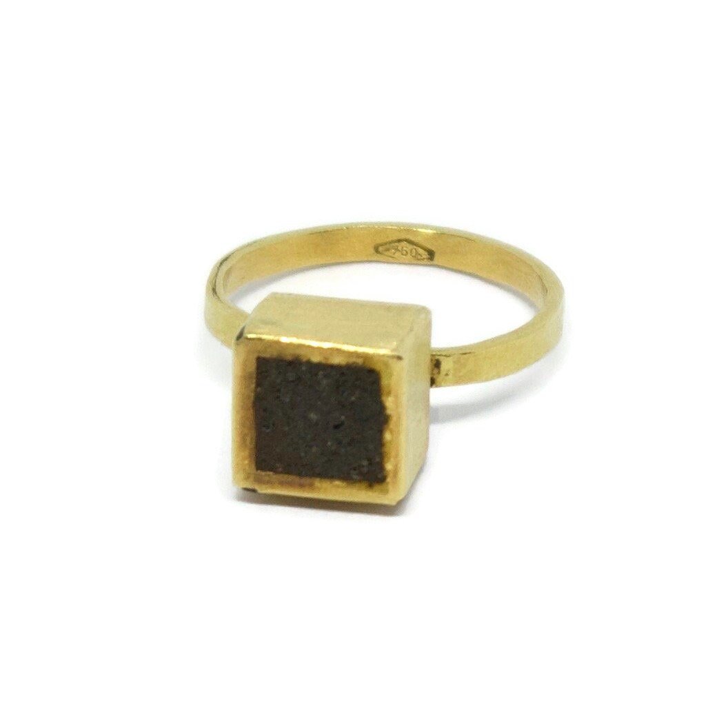 Concrete Ring, 18k Handmade Solid Gold, Geometric and Architecture - R. Mouzannar Jewelry